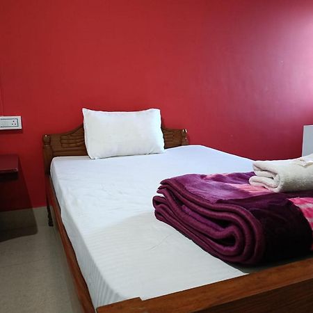 Hotel Bhargav Guwahati Dış mekan fotoğraf