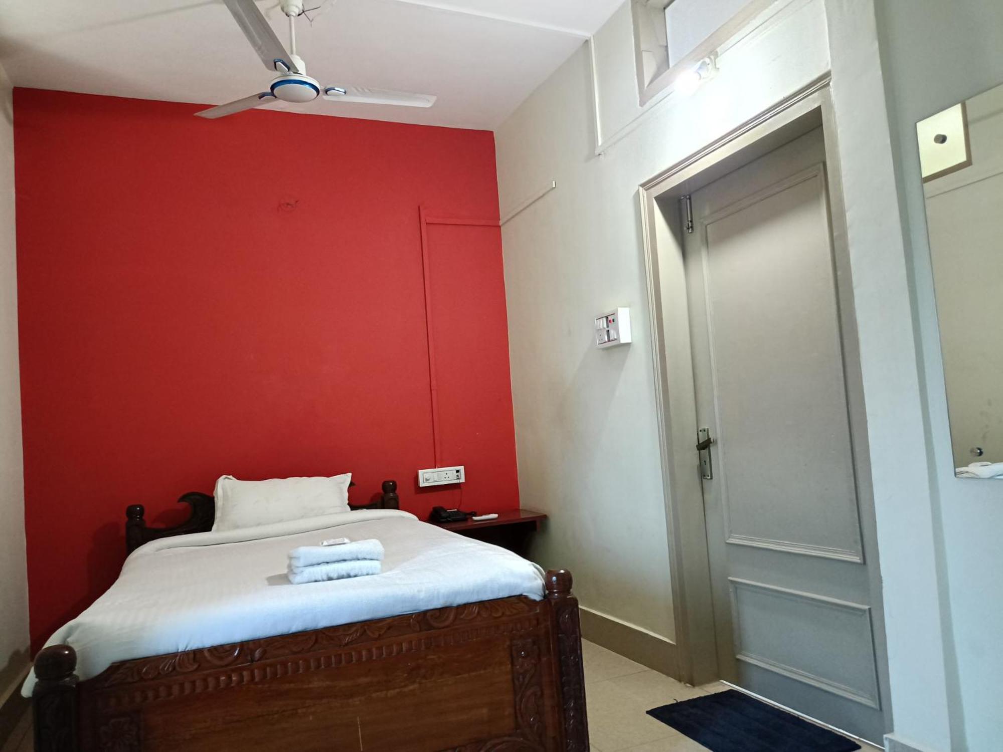 Hotel Bhargav Guwahati Dış mekan fotoğraf
