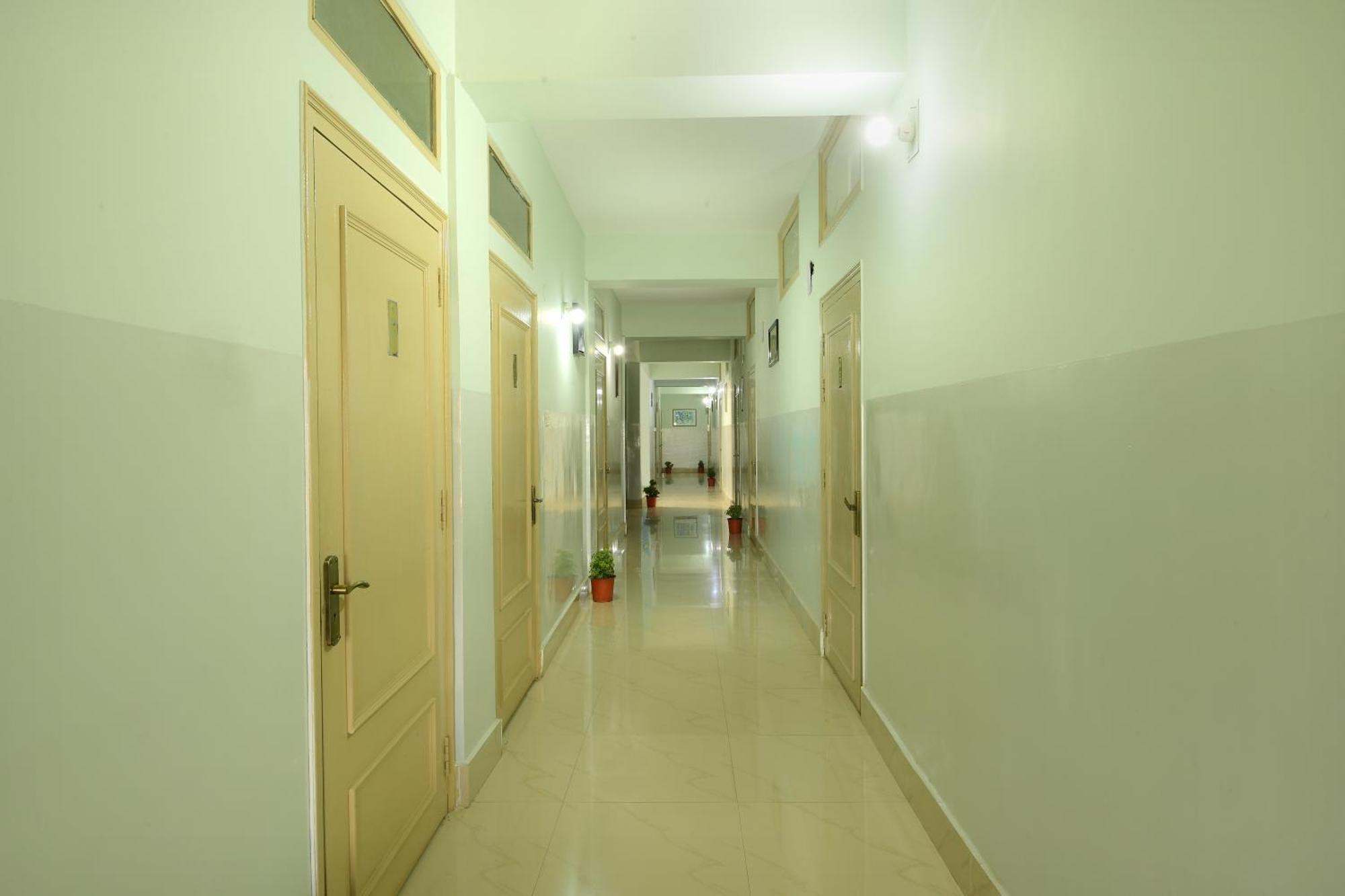Hotel Bhargav Guwahati Dış mekan fotoğraf