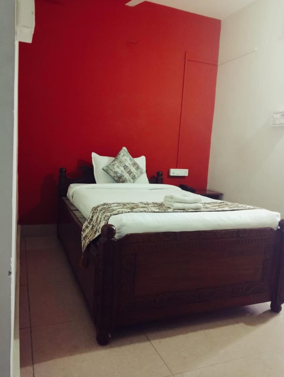 Hotel Bhargav Guwahati Dış mekan fotoğraf