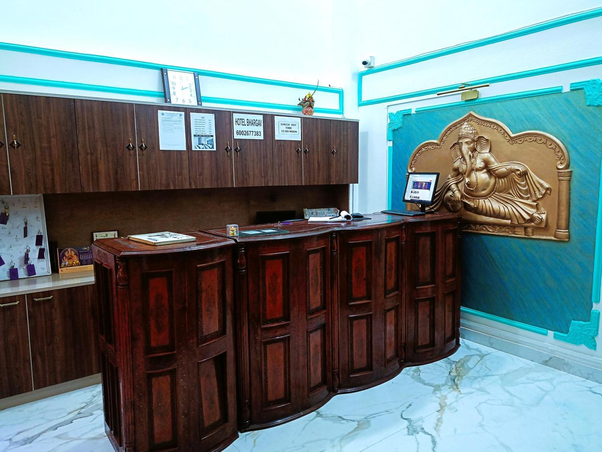 Hotel Bhargav Guwahati Dış mekan fotoğraf